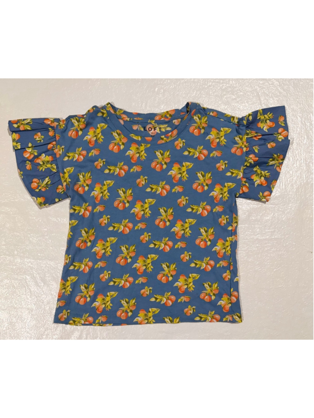 NWT Women LOFT Blue Peach Floral Ruffle Cotton Sleeve Tee Medium Petite Shirt